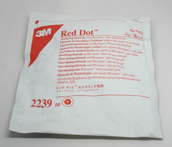 3M™ Red Dot™ Monitoring Electrode 2239 with 3M™ Micropore™ Tape Backing